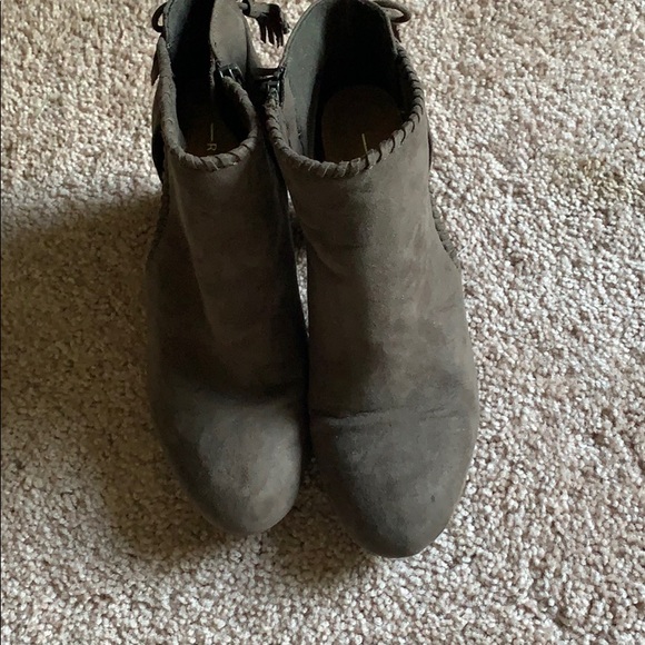 Brown booties - Picture 1 of 3